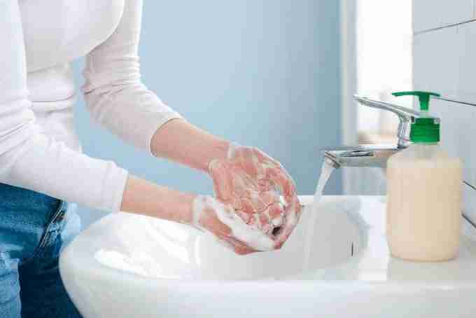 poder lavarse las manos en murcia responsabilidad de unos pocos durante el coronavirus