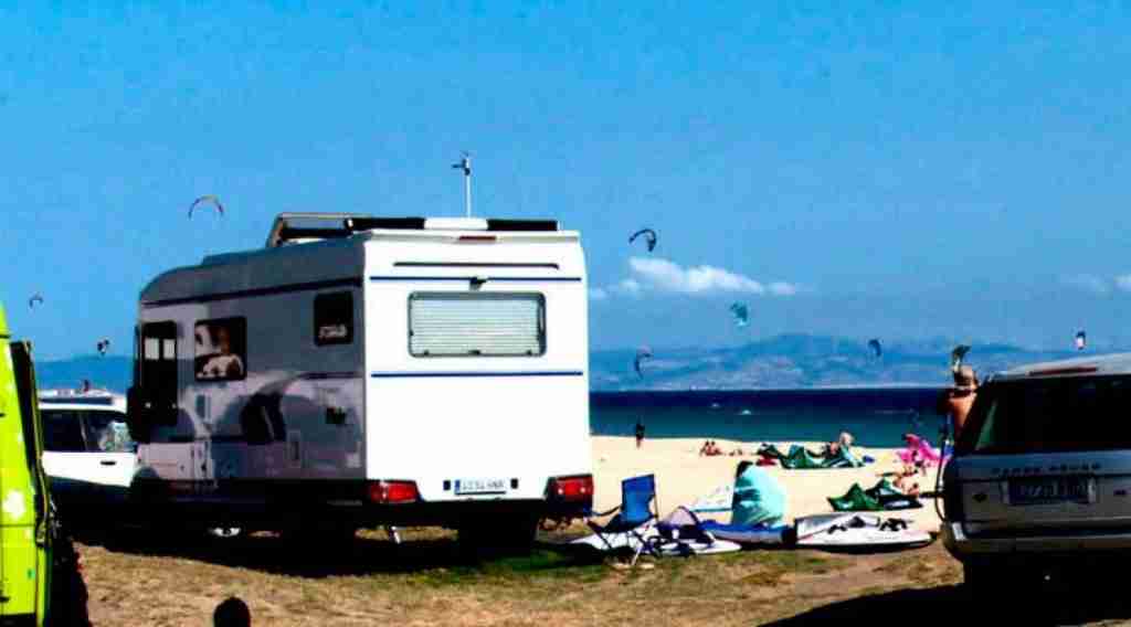 Los campings denuncian "competencia desleal" de las autocaravanas