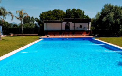 Áreas de AC con piscinas por la Comunidad Valenciana